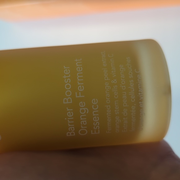 Ole Henriksen Barrier Booster Orange Ferment Essence - Picture 2 of 4